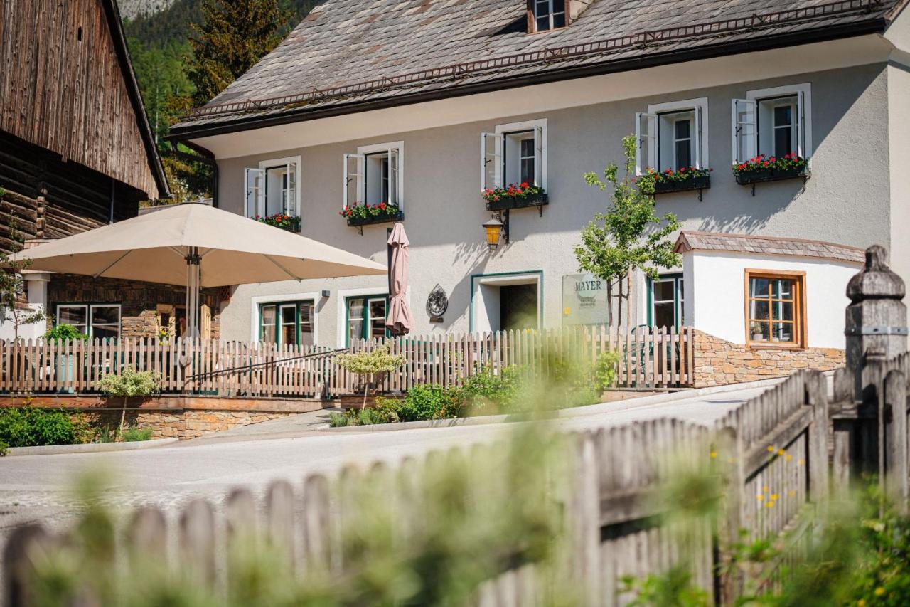 Mayer - Wirtshaus Und Dorfhotel Sankt Martin am Grimming 외부 사진
